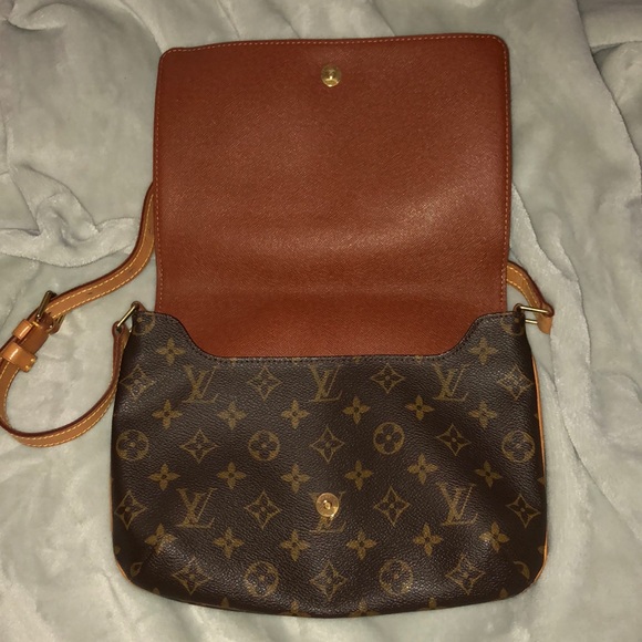 Louis vuitton  shoulder bag - Picture 2 of 5